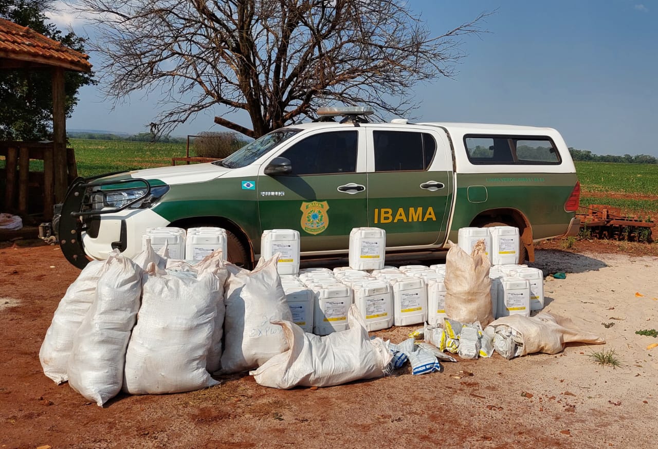 Ibama Apreende Agrot Xicos Ilegais Em Propriedades Rurais Em Dourados E