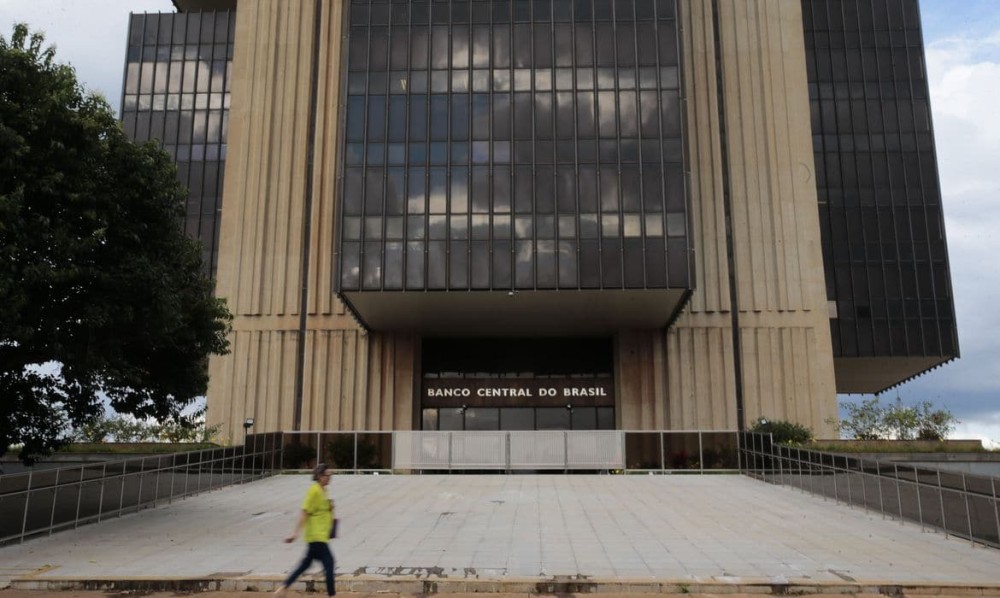 Mercado financeiro estima inflação em 10,05% este ano