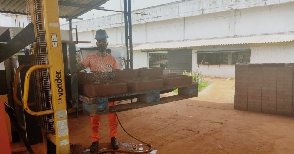 Oficinas de trabalho levam qualificação profissional a internos da PED