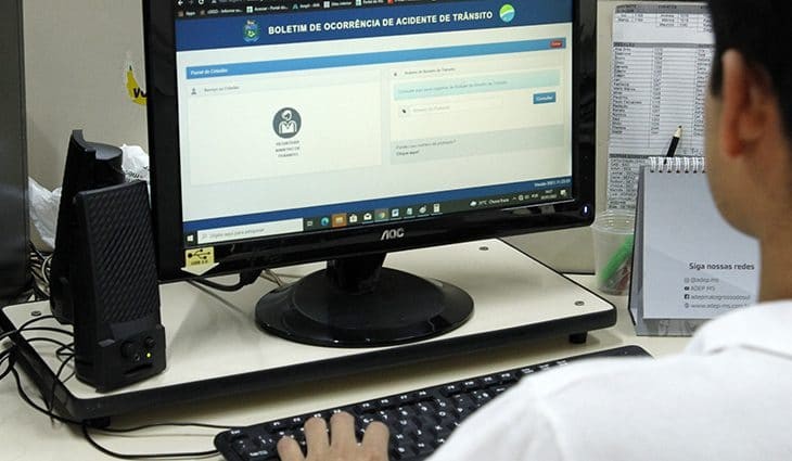 No fim de ano, 34,4% dos acidentes de trânsito foram registrados online