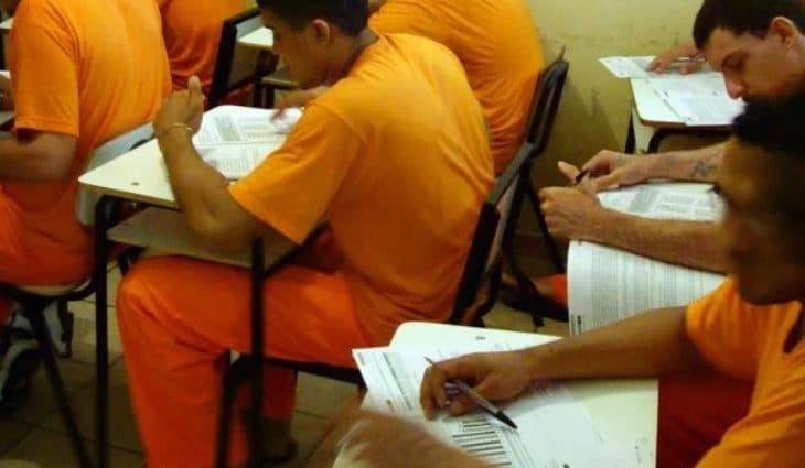 Mais de mil custodiados da Agepen realizam Enem amanhã