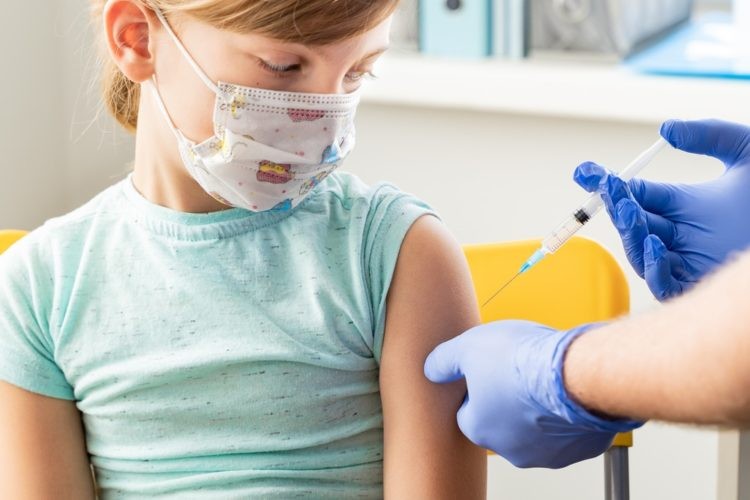 Vacinas pediátricas serão “prontamente distribuídas” aos estados