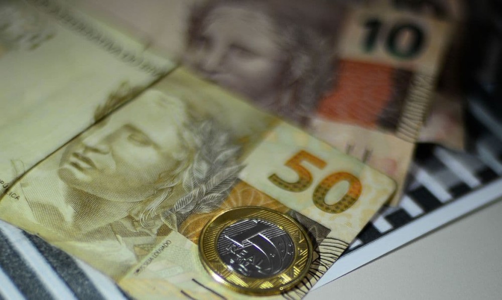 Terceira parcela do Auxílio Brasil incluirá 3 milhões de famílias