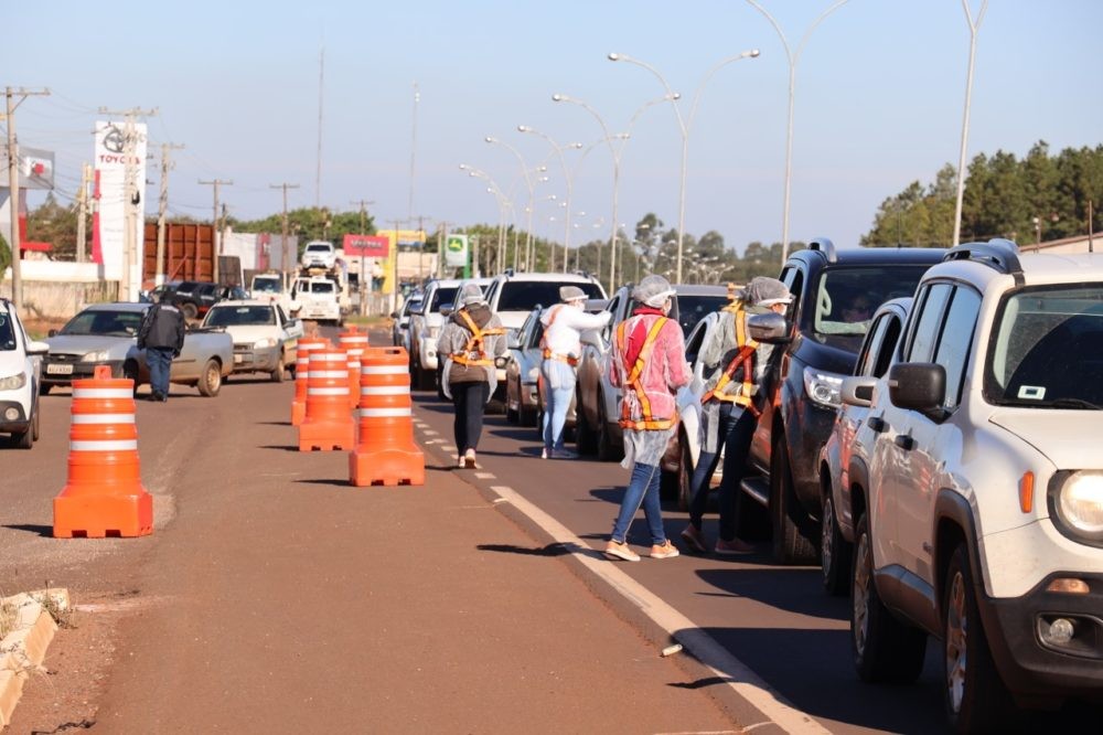 Barreira sanitária em Ponta Porã orienta sobre importância da prevenção ao COVID 19