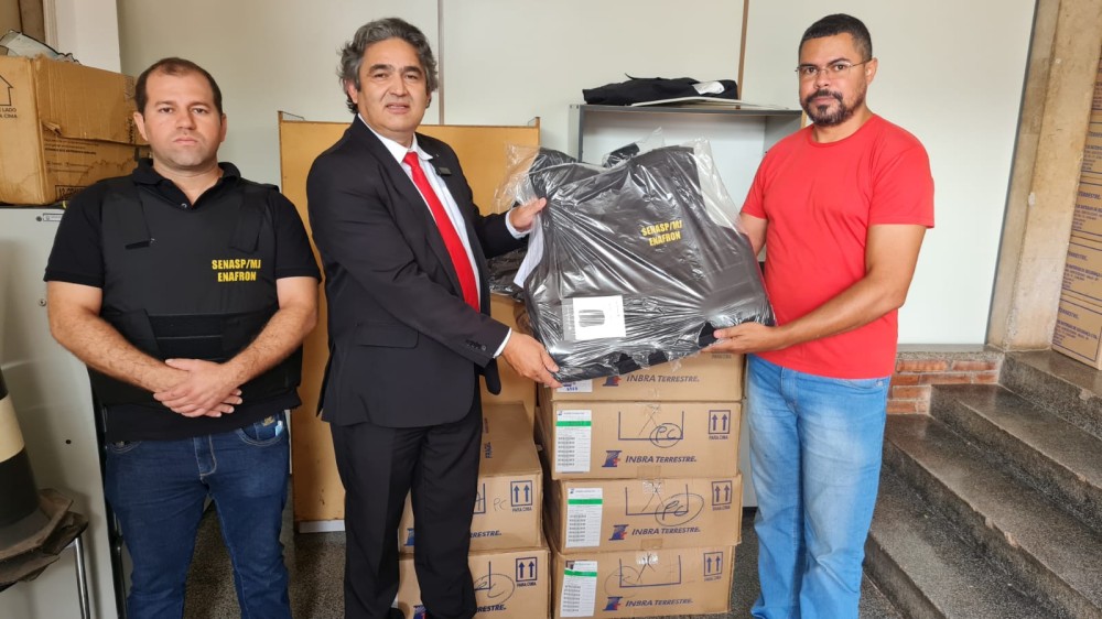 Sejusp doa 133 coletes balísticos para Guarda e Agetran em Ponta Porã