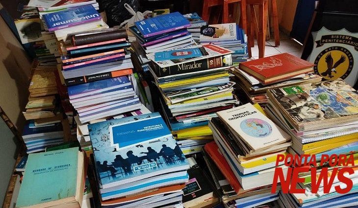 Agepen recebe 1,3 mil livros em campanha do Ministério Público