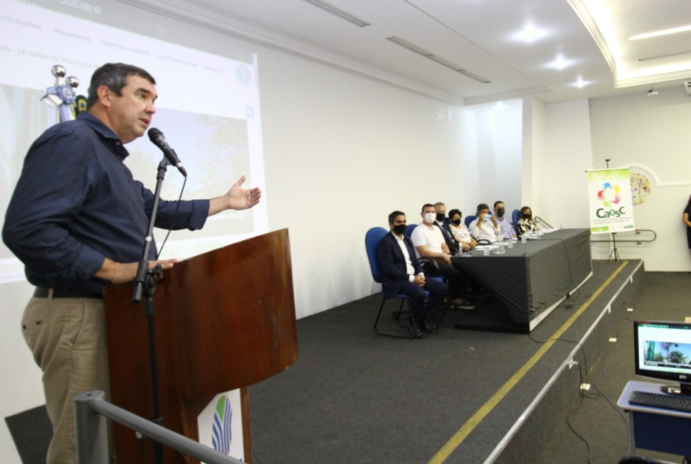 Riedel destaca prioridade do governo no apoio e parceria com organizações sociais