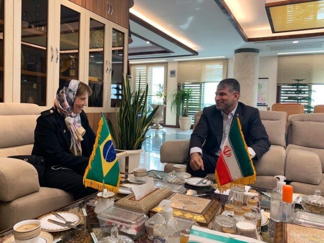Brasil e Irã firmam compromisso para aumentar e diversificar comércio no agro