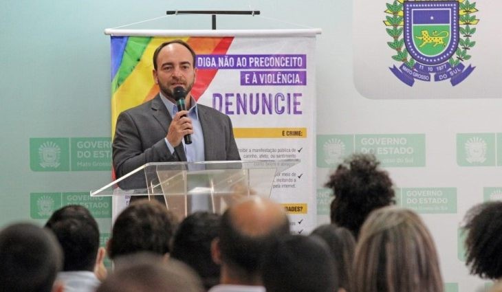 Campanha estadual de combate a LGBTfobia disponibiliza 3 canais de denúncias