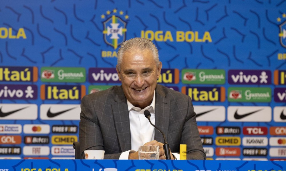 Tite convoca seleção para reta final das Eliminatórias