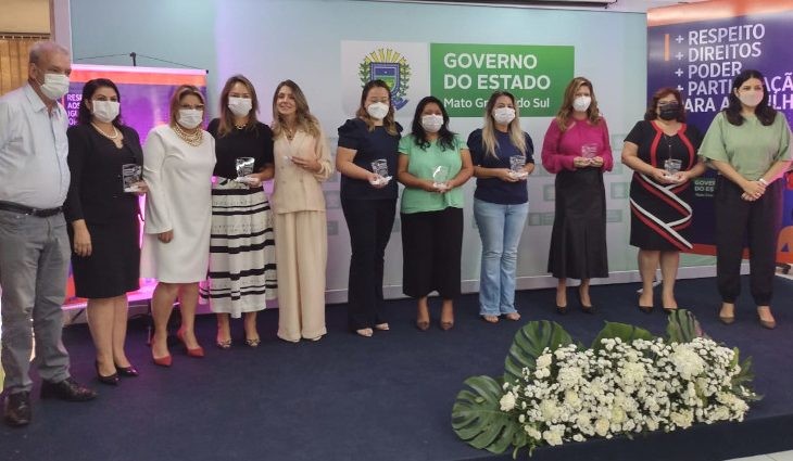 Mulheres da Saúde e do Direito são homenageadas com o prêmio 'Destaque na Saúde'