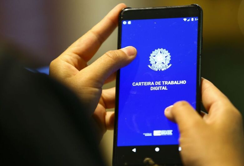 Indicador de emprego da FGV registra menor nível desde agosto de 2020
