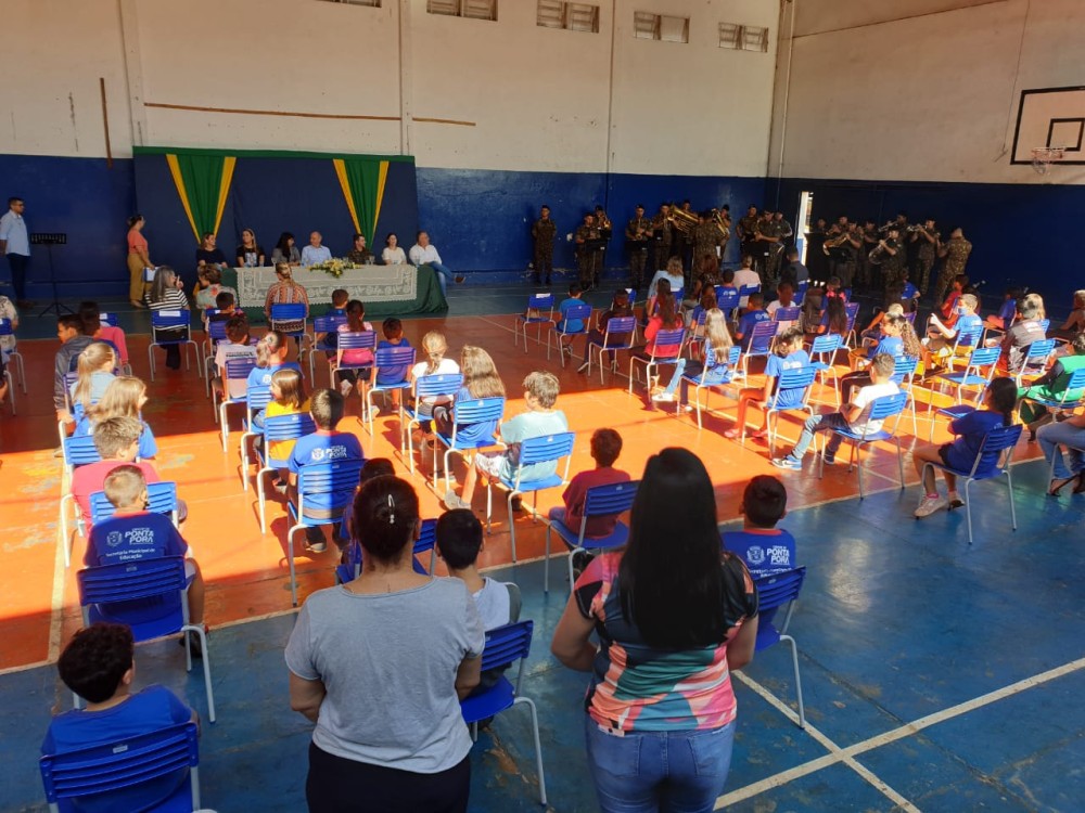 Prefeitura e 11º RC MEC lançam projeto ‘Banda nas Escolas’ em Ponta Porã
