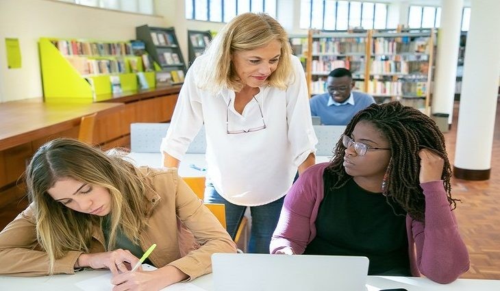 Programa oferece 5 mil vagas para curso de autonomia econômica feminina