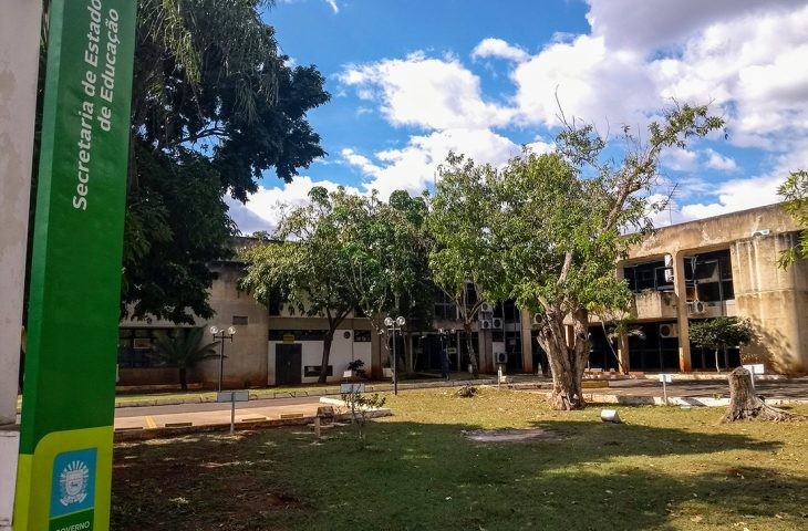 Publicadas convocação e retificações de certames da Educação