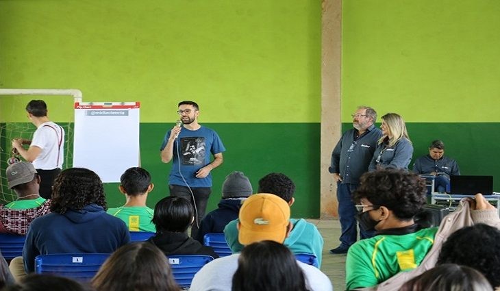 Servidor da Uems atuará na melhor universidade da América Latina