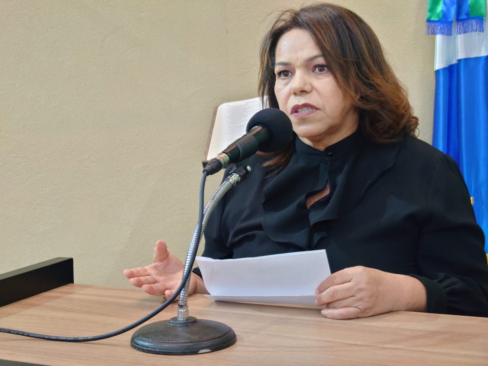 Na Câmara Vera Oliveira fala dos avanços do setor social em Ponta Porã