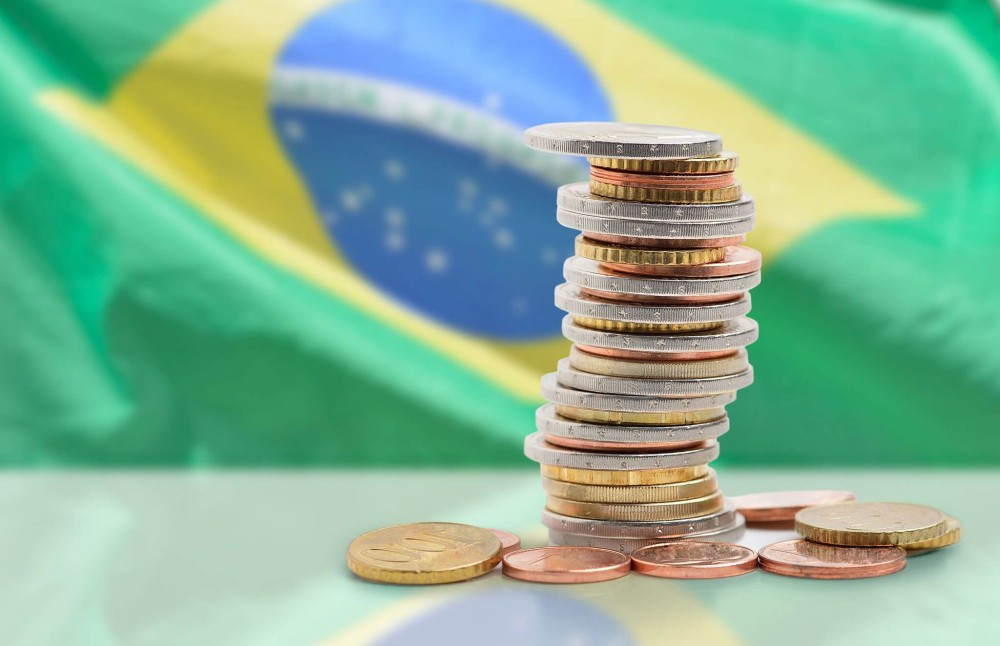 Brasil volta ao ranking das 10 maiores economias do mundo