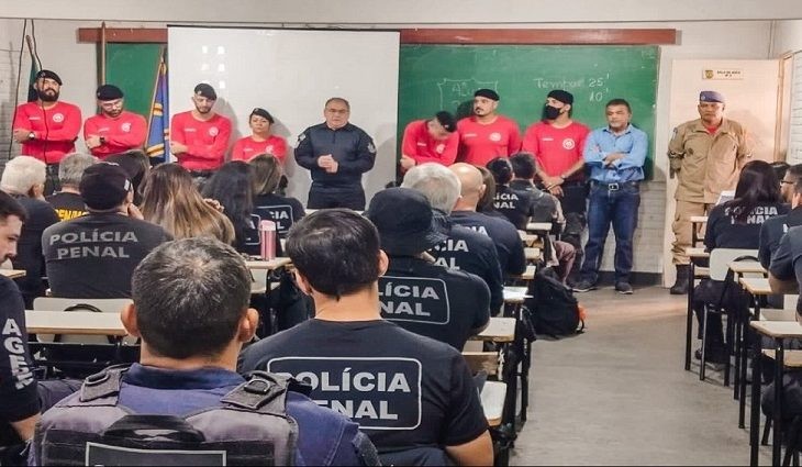 Capacitações garantem aperfeiçoamento a policiais penais de MS