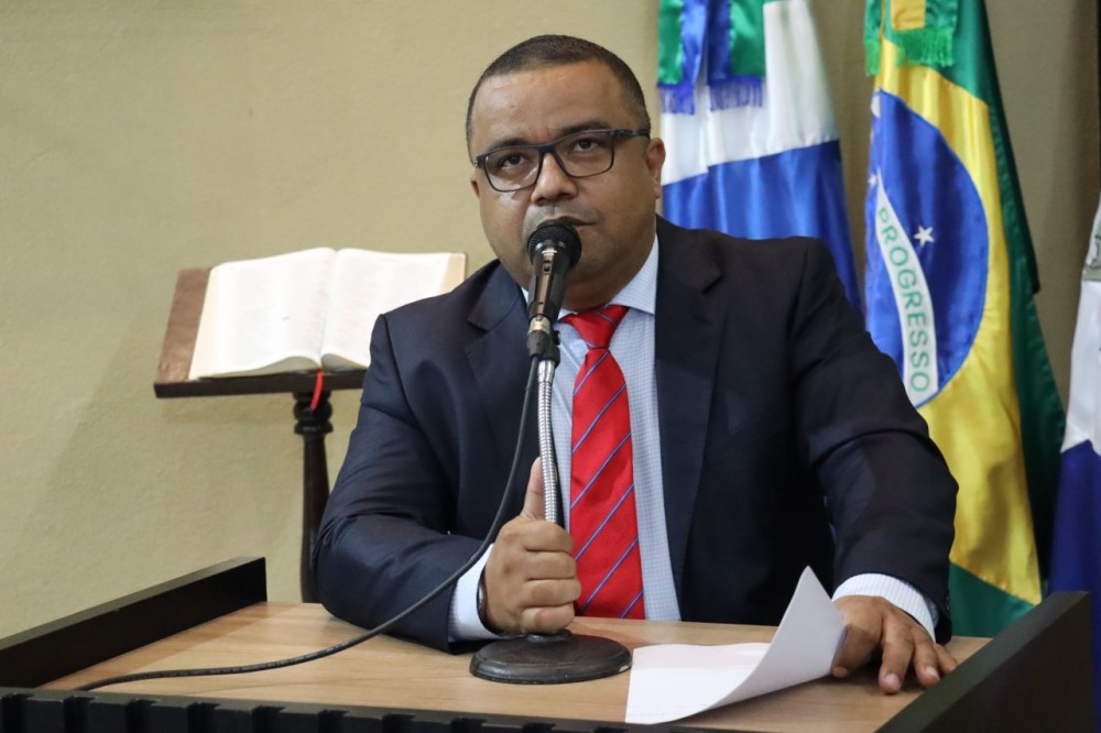 Jelson Bernabé reitera pedido de construção do posto de saúde no Salgado Filho