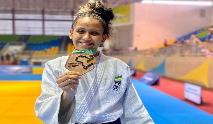 Aléxia Nascimento conquista o penta no brasileiro de judô