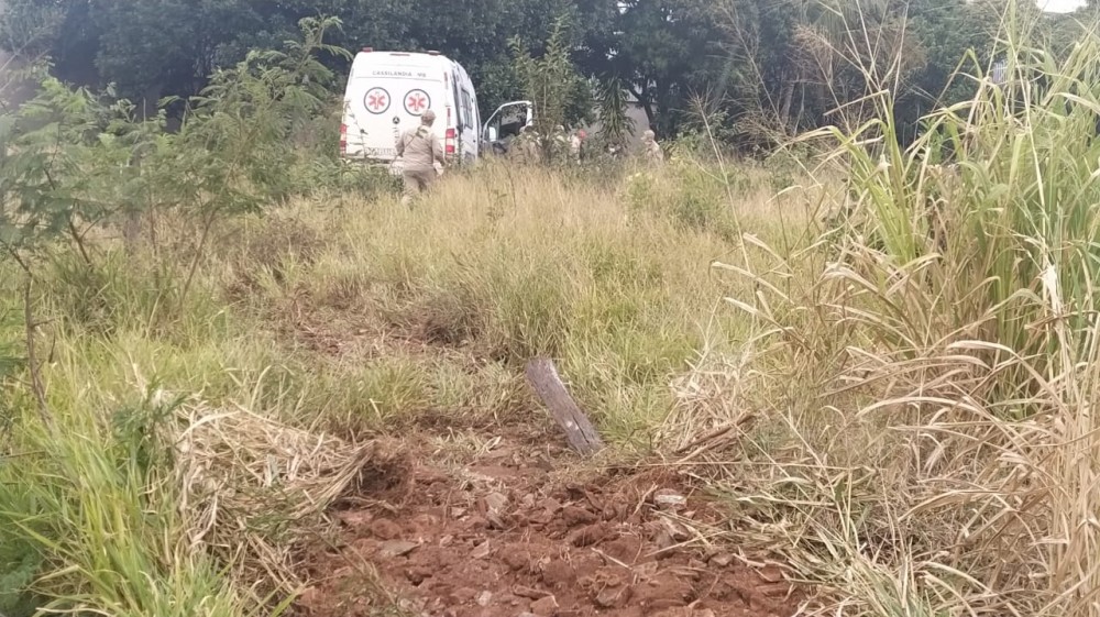 Motorista de ambulância passa mal, sai da pista e morre ao dar entrada no hospital na Capital