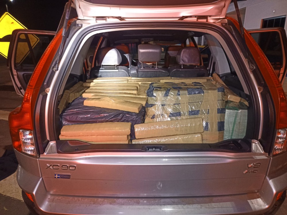 Homem é preso pela PMR com mais de meia tonelada de maconha em Ponta Porã