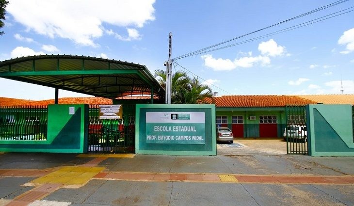 Estado inicia estudos para a volta das aulas presenciais