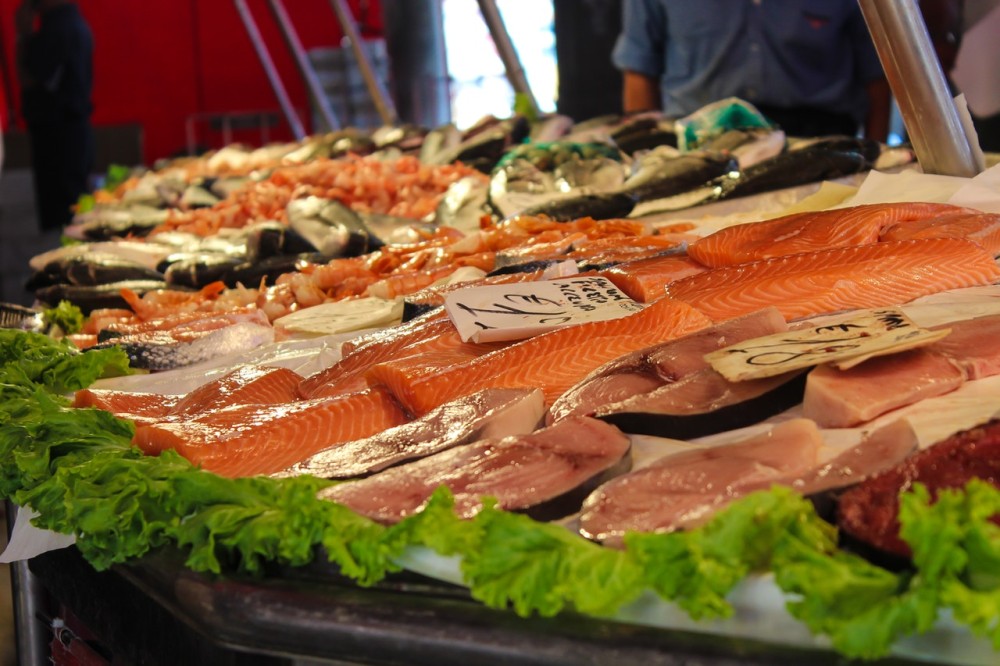 Nutricionista recomenda alimentos para amenizar as alergias de inverno 