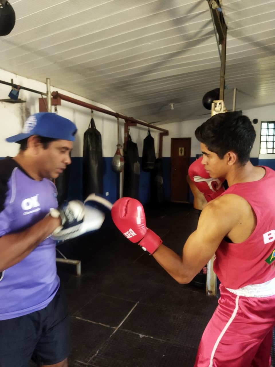 Instituto Gibi é bicampeã do Sul-matogrossense de Manoplas de Boxe