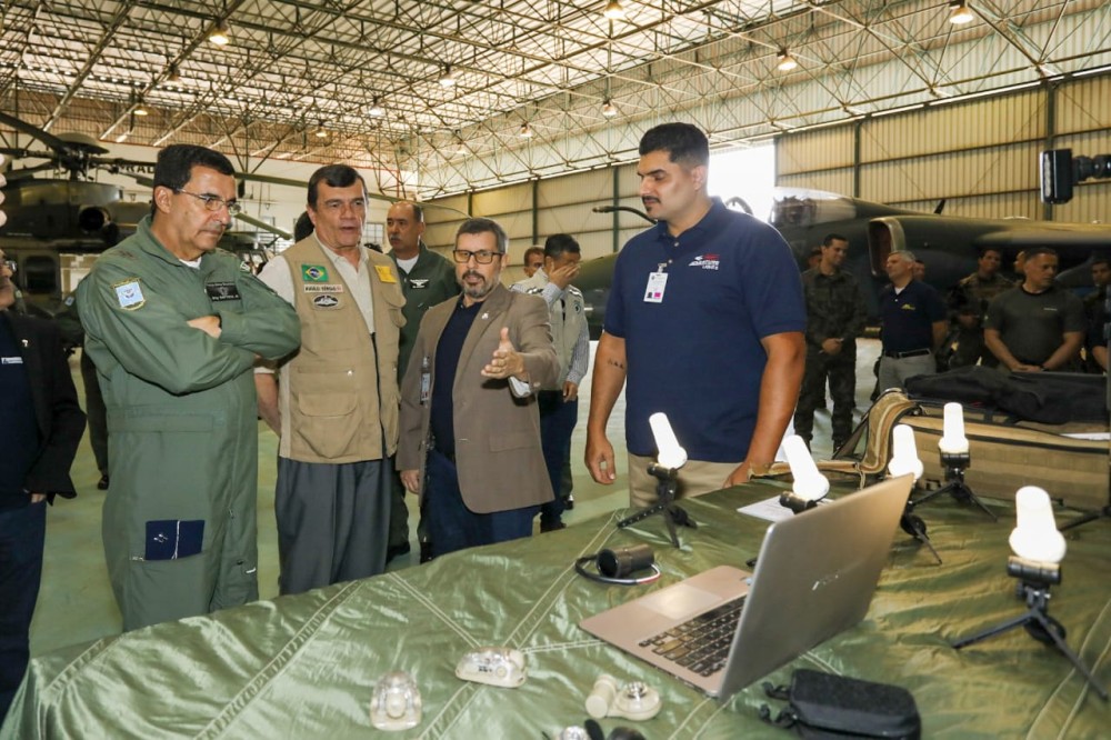 Ministro da Defesa visita treinamentos da Tápio 2022