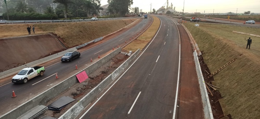 Trânsito do viaduto do ‘Trevo do DOF’ está liberado totalmente