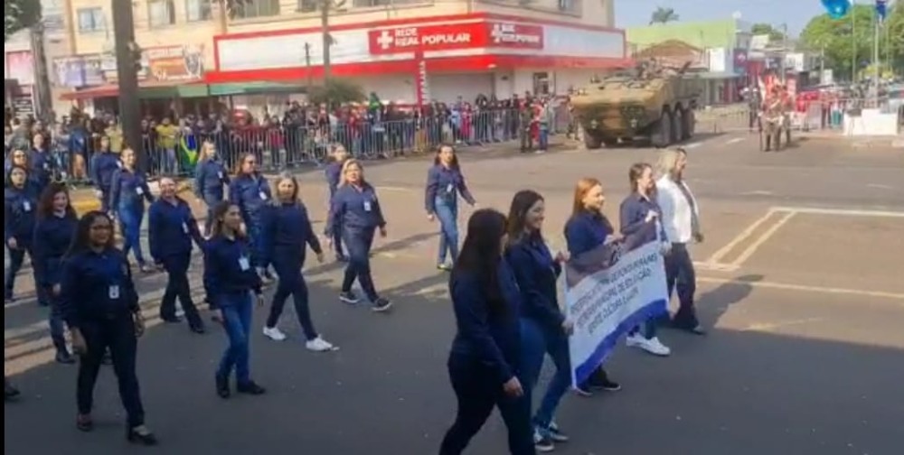 Desfile da Independência reúne multidão em Ponta Porã