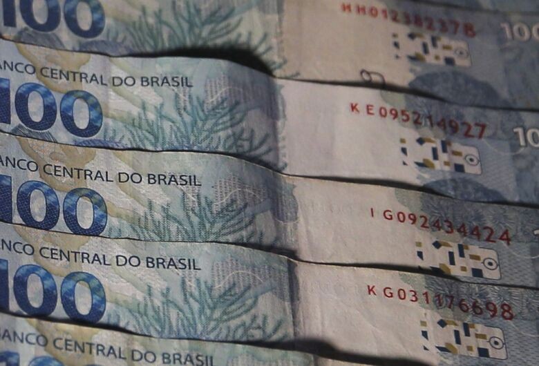 Governo regulamenta valores de emendas parlamentares para habitação