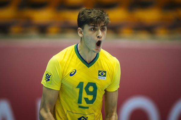 Arthur Bento lidera o Brasil na disputa do Sul-Americano sub-21 masculino