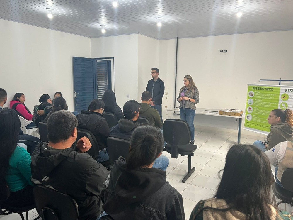 Meio Ambiente capacita agentes de endemias para coleta seletiva em Ponta Porã