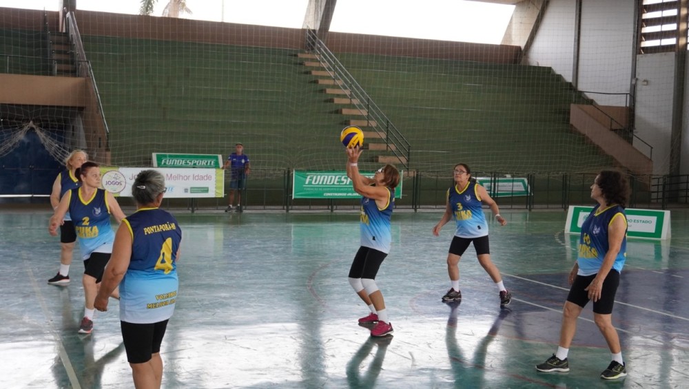 Dourados recebe disputas de bocha e vôlei adaptado dos Jogos da Melhor Idade de MS