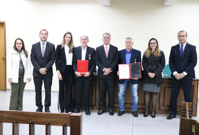 TJ/MS homenageia servidores de Ponta Porã por Bons Serviços