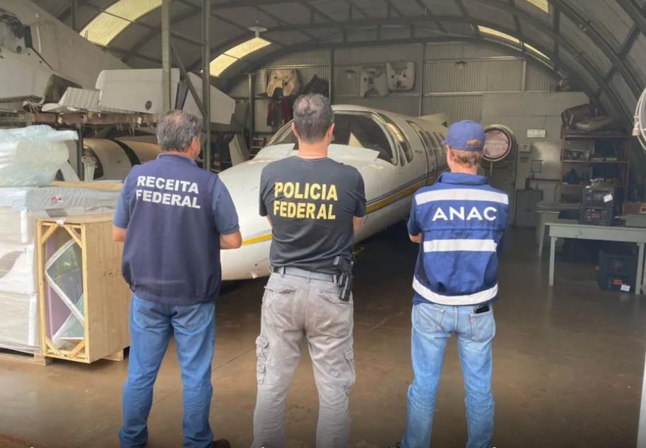 Operação fecha empresa que importa e revende peças usadas de aviões