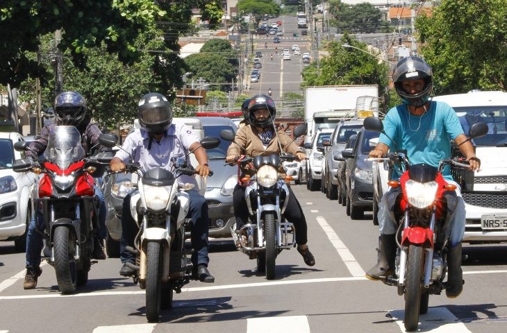 Proprietários de motos até 162 cilindradas têm até dezembro para obter 'perdão de dívidas'