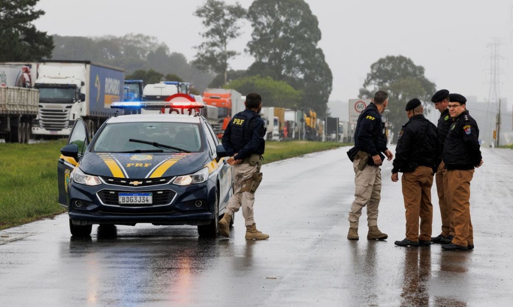 PRF ainda registra bloqueios de rodovias em ao menos 7 estados