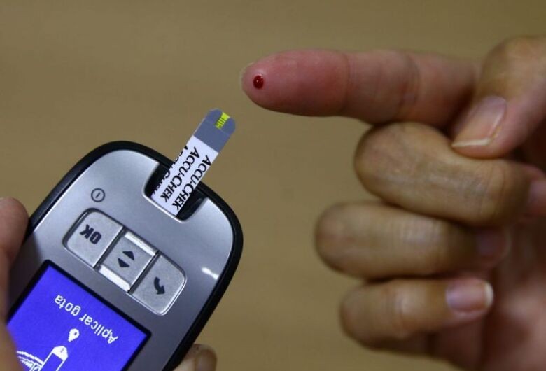 Proposta considera diabetes autoimune como deficiência física para efeito legal