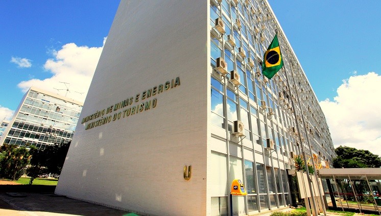 Agências de viagens têm até quarta-feira para responder pesquisa do MTur