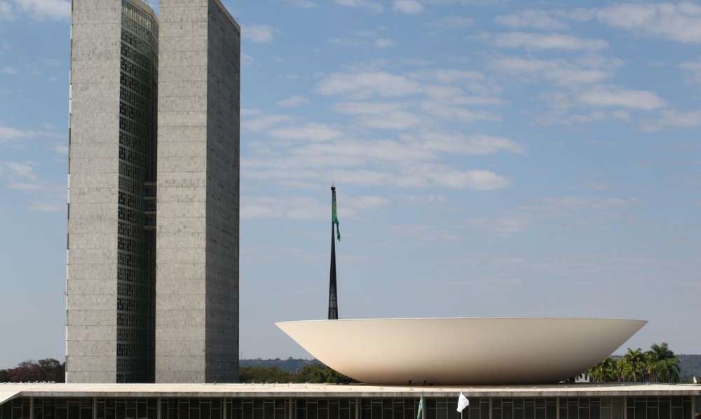 Câmara aprova responsabilização de sócios por dívidas de empresas