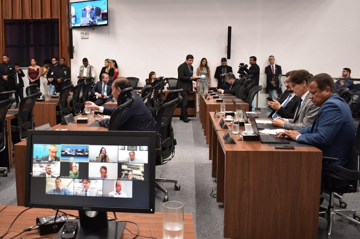 Projeto da LOA e revisão do PPA devem ser votados em 2ª discussão