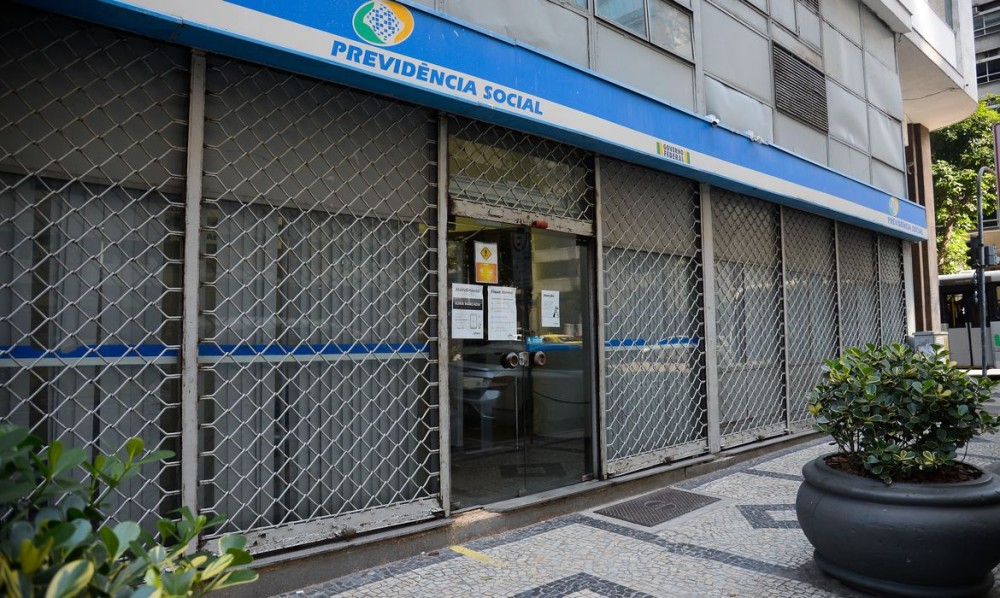 INSS alerta para golpes relativos à revisão da vida toda