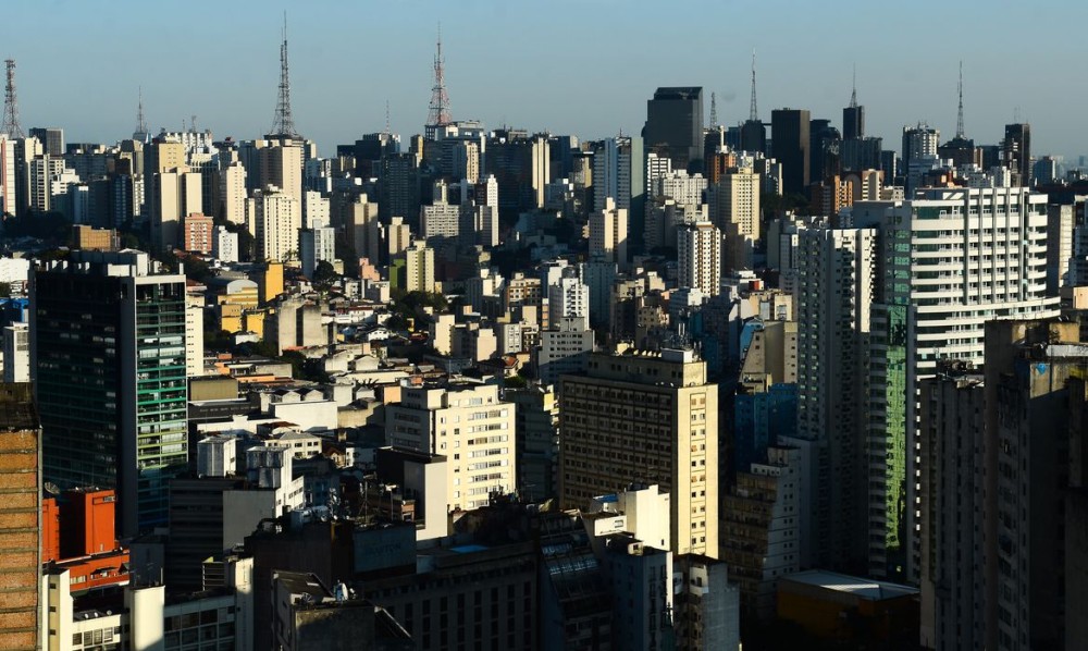 Preços de alugueis residenciais fecham 2022 com alta de 8,25%, diz FGV