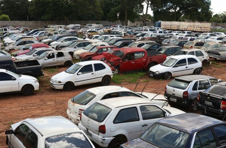 Leilão de veículos do Detran-MS tem todos os lotes arrematados e arrecada R$ 308 mil