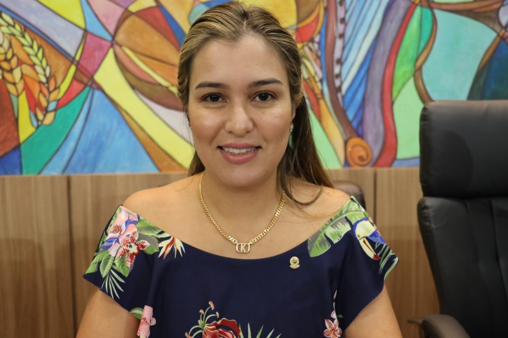 Kamila Alvarenga propõe reativação do Conselho de Direitos da Pessoa com Deficiência