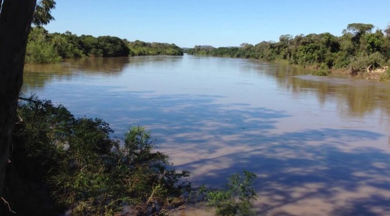 Rios da região continuam cheios e alertam para alagamentos